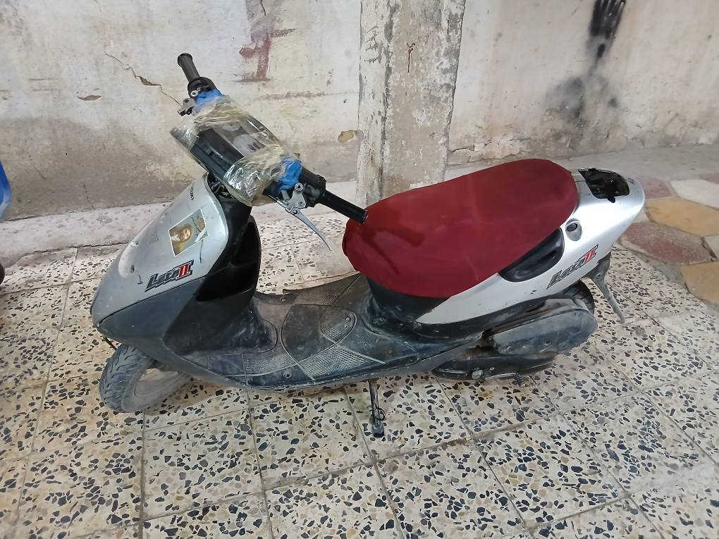 سلام عليكم 
دراجة ساسوكي للبيع اوراق
عوزهه شرك السعر 130وبيهه مجال 
رقم الهاتف *********** عمارة, ميسان
