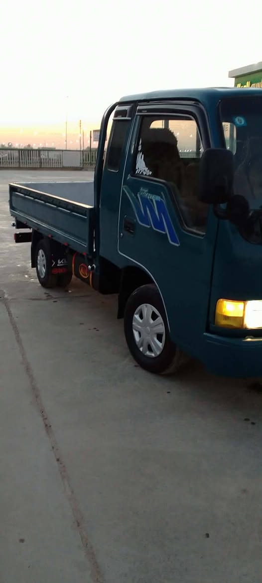 سلام عليكم فونتيره لبيع رقم وسط رقم انكليزي سنويه مجدده جديده سياره متعوب عليها حداديه أمامي وخلفي جاهز كهربائيات جاهزه كير مكينه مكفول مكينه نسمت بخار مابيه جديده سياره تحويل يمته ماتريد الاتصال على الرقم التالي ***********
