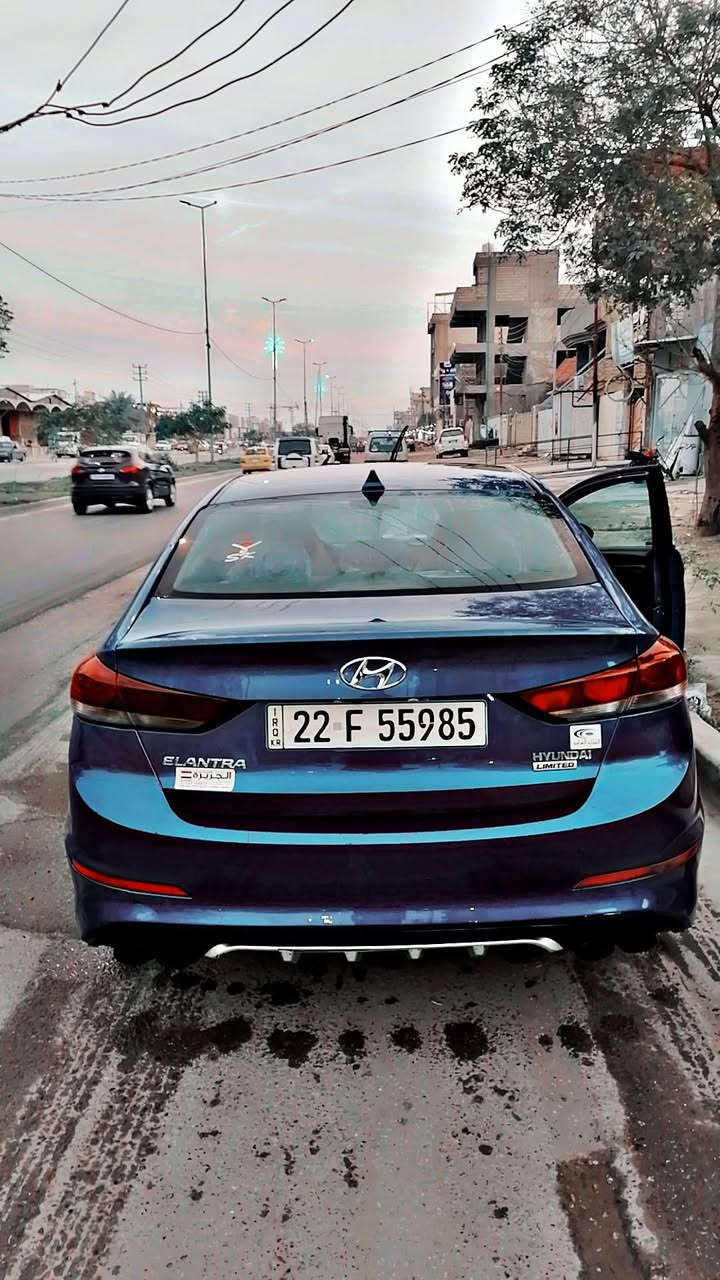 السلام عليكم النتره مديل2017  كفاله عامه  فول موصفات 1ع1فتحه سلايت اشاير مري شاشه كامره خلفي دوار  حساسات خلفي امامي  كشنات تدفئه تبريد ثلج كير محرك جدن نضيفات تخم تاير مكان سياره كربلاء رقم اربيل تريد تحويل تريد وكاله سياره جاهزه كل نقص مابيها السعر 122وبي مجال حك جيه مراوس اقل هم ترهم رقم هاتف *********** سونار موجود تعال خاص وتدلل
