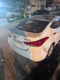 وبركاته لنترا موديل 2013 خليجي حادثه جاملغ سايق وبيهه طخات هنا  ماشيه ...