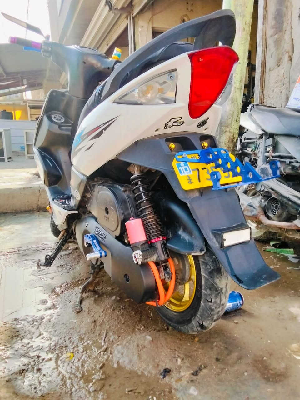 سلام عليكم ماكس مضلع نكره سلف بكل وقت كلشي مزود بيها مكينه ما مفتوحه سعرها 700 وبيها مجال حك الجيه رقمي 08858449670 مكاني مدينه الصدر  او مراوس


**إذا كنت صاحب هذا الإعلان وتريد حذفه لأي سبب، رجاءا أرسل رسالة إلى الدعم الفني**