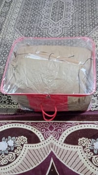 دوشمة سوبرمان • جديده اصليه • بيج مخمل ظهر جلد