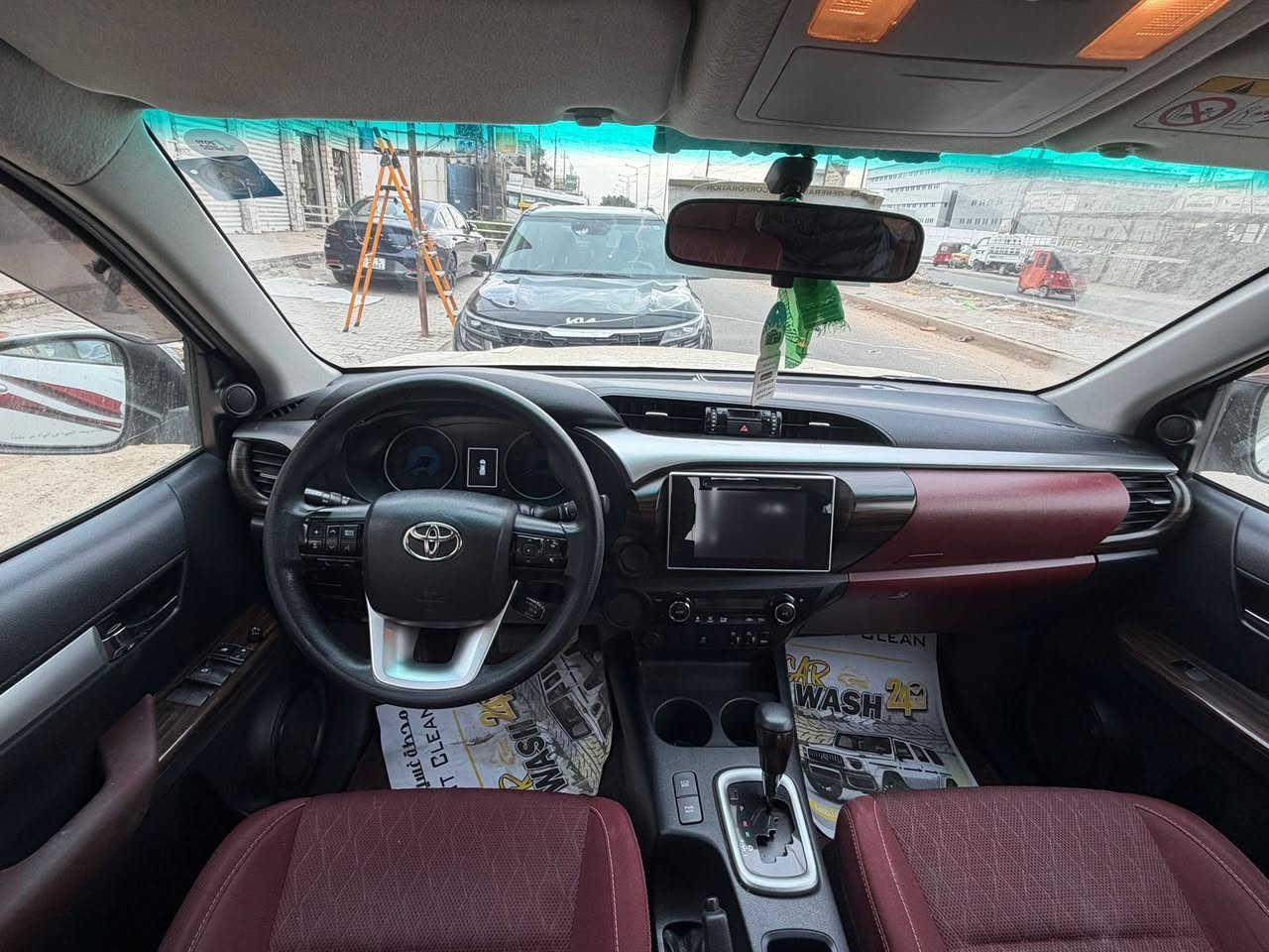 تويوتا هايلوكس 2020:
مكفوله  السعر 260
- محرك 2.8
- ناقل حركة أوتوماتيكي 6 سرعات
- شاشة لمس 8 بوصة
- نظام صوتي JBL
- نظام أمان متقدم يتضمن 7 وسائد هوائية
مواصفات ساز 
ماشيه 83
سياره بسمي جديده كلش مكاني بغداد
التواصل ***********
