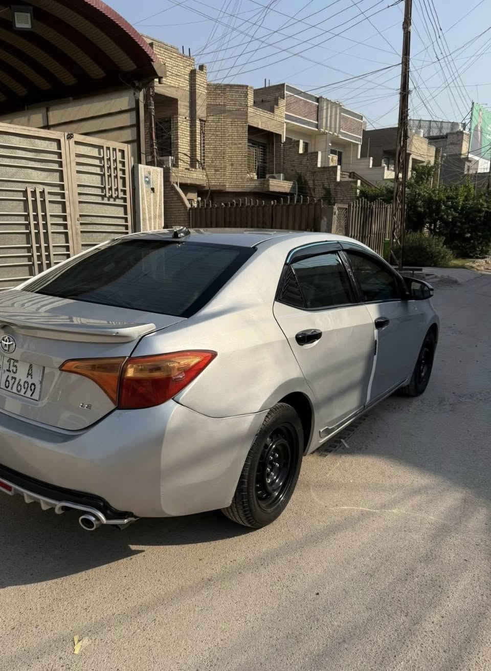 السلام عليكم كورلا وراد امريكي 2018 حادث موضح بالسونار سياره نظيفة احلة من الصور رقم ارنبار الجديد مشروع وطني 
سعر سياره 115
 
الاستفسار ***********
