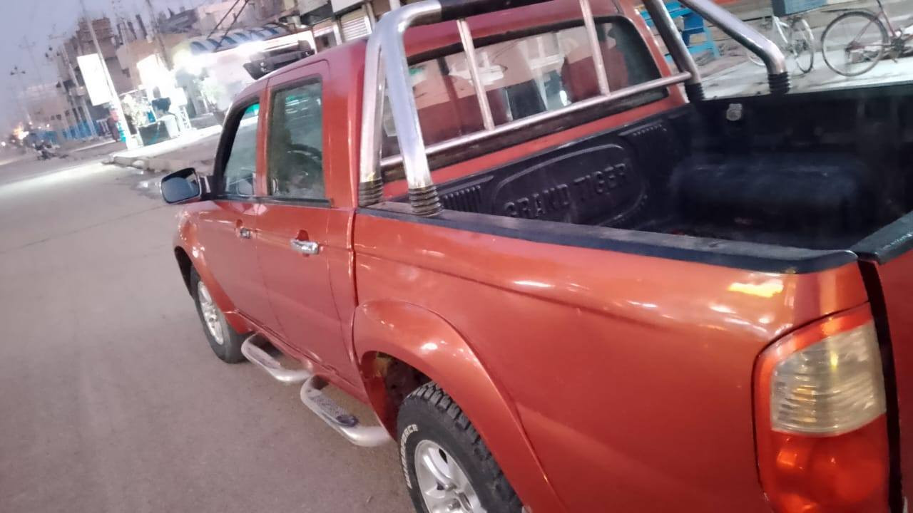 السلام عليكم..
بيكم سكاي ٢٠١٣ رقم بغداد انكليزي. بأسمه مصبوغة عام للجمالية وتعرف هذا اللون يجرد. ف مصبوغة. للبيع فقط.
السيارة موجودة بعقوبة. للاستفسار الاتصال على الرقم صاحب السيارة ***********.
السعر ٥٥ورقة 
اني مكلف بالنشر
