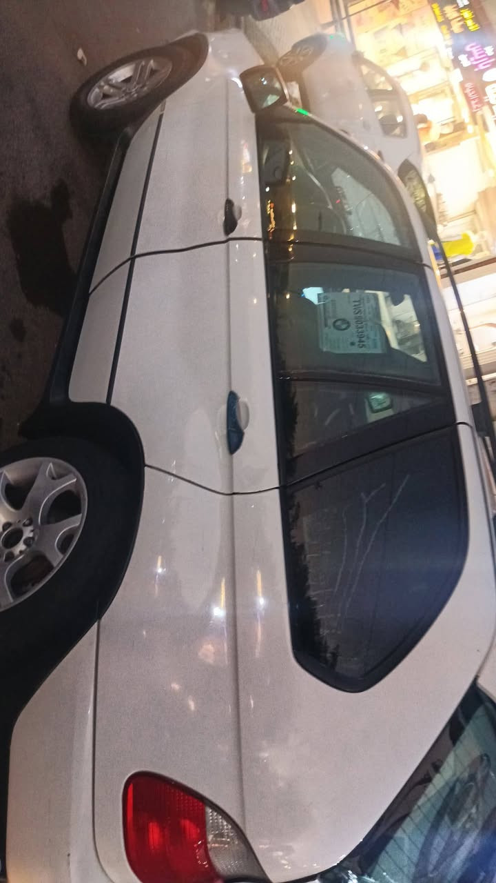 ***********
سلام عليكم بي ام x5 موديل 2002 جاهزه من كولشي محرك vvt  تبريد ثلج فتحه سقف شلعه فول متصرف عليهه ولاربع ترايك للبصره  سعرهه 58 بيهه مجال
