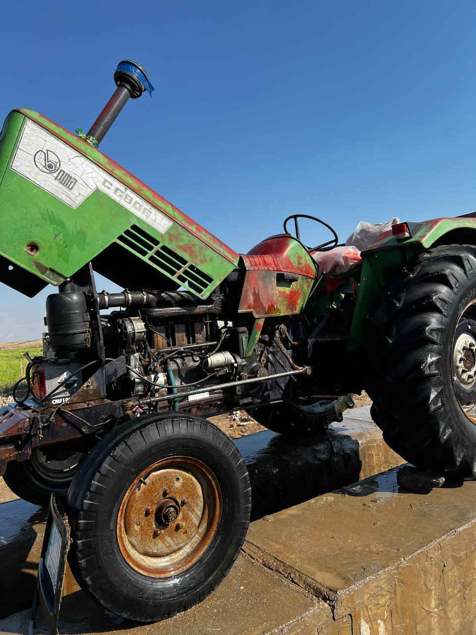 السلام عليكم للبيع مكينه سيرت موديل 2000 مكفوله مكينه بلاديه رقم وسنويه تحويل ثاني يوم محرك مكفول مجفت جديد ع ايدي مكينه جاهزه للشغل ماتحط عليها لو الف للاستفسار ع الرقم (***********)المكان واسط الصويره
