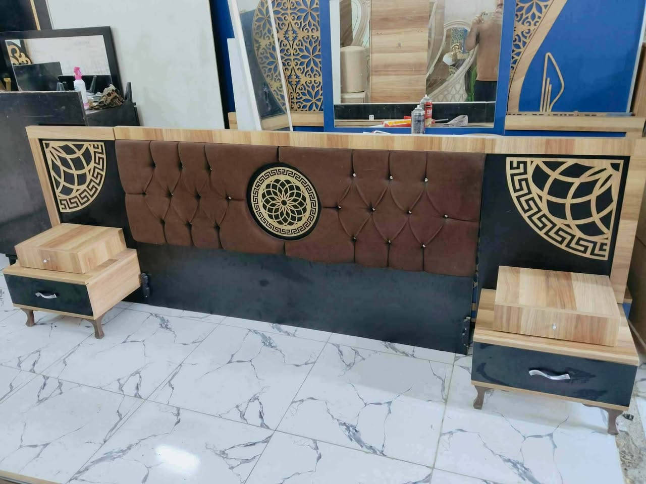 غرفة تركي 8 قطع
نظافة 90%
سعرها 450 قفل
التوصيل والشد داخل بغداد مجاناً
يوجد توصيل محافظات بكروة
للحجز والاستفسار خاص او واتساب
***********
