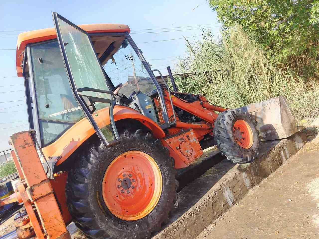 السلام عليكم حفاره للبيع 65 وبيها مجال


**إذا كنت صاحب هذا الإعلان وتريد حذفه لأي سبب، رجاءا أرسل رسالة إلى الدعم الفني**