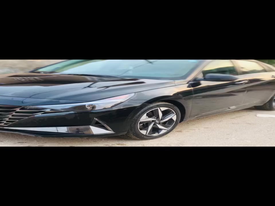 السلام عليكم النترا 23
كفاله عامه... وارد كندي أستيراد خاص 
رقم قادسية انكليزي حرة مكينة 2000 دوش

 ماشيه(57)) كم

 فول مواصفات 

فتحه بصمه 

شاشة كبيرة 

محرك 2000 دوش

كامرة دوارة

بصمة صندوك

ترحيب عند الاقتراب

دخول ذكي 

بصمة ابواب

تشغيل عن بعد

رادار امامي

رادار خلفي

رادار جانبي

تدفئة كشنات

تحديد مسار

قيادة ذاتية

توقف ذاتي 

كروس سرعة

وضعيات قيادة

صندوق ذكي
كشنات جلد 

وبعد هواي مواصفات 
مكان السيارة الديوانية قضاء عفك 
السعر 170 
رقم الهاتف ***********
