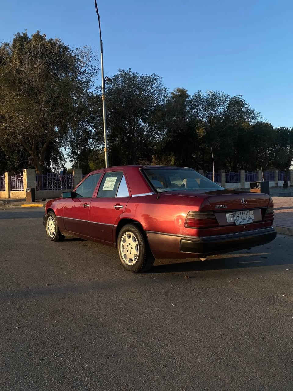 يا الله
مرسيدس دب موديل 1991

رقم بغداد بسمي تحويل مباشر سنويه ما منتهيه بيه مشروع وطني وين ميعجبك احول 

محرك وكير بطه 2500 جدد 

تخم تاير وحداديه امامي خلفي جدد سياره مكفوله كص والنقل الجثه والضربه القويه 

السعر 40 وبيه مجال بسيط 

مكان واسط 

الاستفسار على هذا الرقم ***********

اخوان مكلف بنشر لحد يدخل خاص يعجبك اتصل 📌
