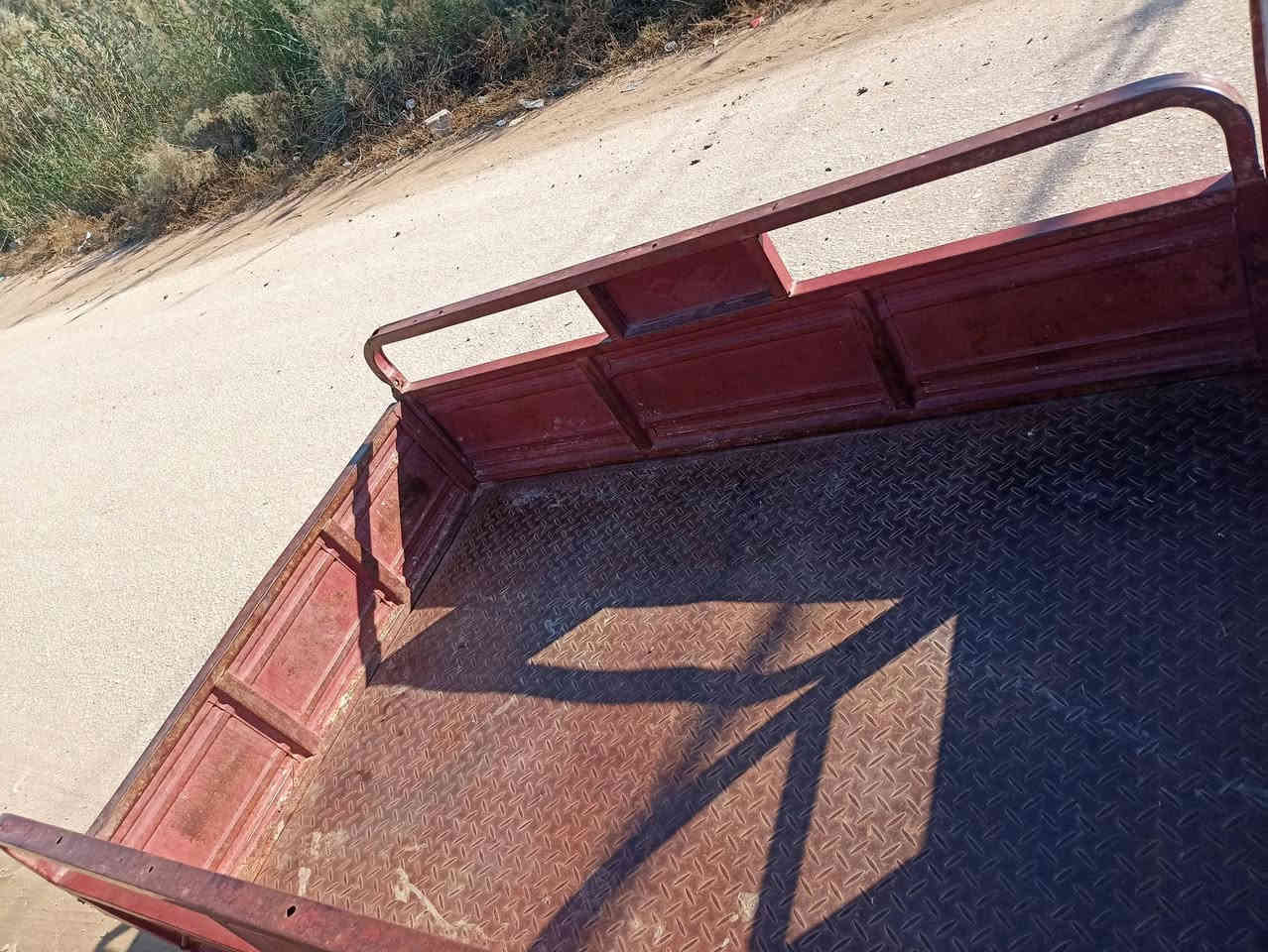 سلام عليكم ستوته للبيع موديل 2015 جاهزه ستوته نضيفه أوراق ضايعه مكان سده الهنديه قريه خمسه السعر مليون وبيه مجال رقم الهاتف ‏‪0789 109 8407‬‏
