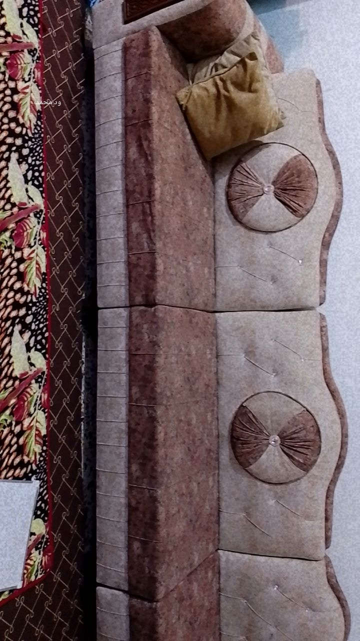 السلام عليكم تخم للبيع السعر 300 وبي مجال العنوان بغداد سبع قصور الاستفسار على هذه رقم ***********
