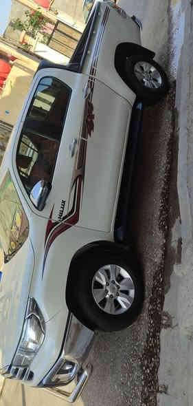 سلام عليكم
تويوتا هايلوكس موديل 20 السياره كفاله 
عامه بريميه  كير و تماتيك  السعر 3 شدات و بيه مجال 
هذه رغمي بي واتساب 
***********
