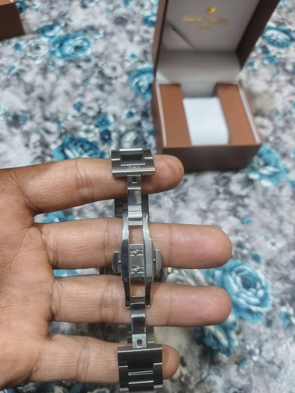 ساعات للبيع
IWC اوتوماتيك ب
AP نضام باتري سناتر قفلة وشغالة
الساعات جدد لوك ممستخدمات
مكاني بغداد البلديات
رقمي *********** متواجد واتساب
