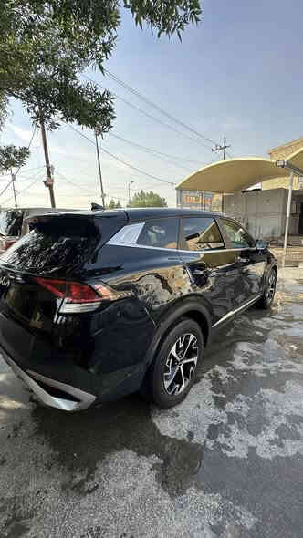 سلام عليكم .... 

سبورتج موديل 24 وارد امريكي فئه EX فوول مواصفات ::
بصمه تشغيل 
بصمه ابواب
اشاير مري 
ويل 18 بلاددي 
لد امامي وخلفي 
رادارات امامي وخلفي وجوانب
اريل نفكيتر 
شاشه 10 بوصه 
شاشه عدادات تفاعليه 
تدفئه كشنات اماميه 
سايد بريك بصمه 
فوول فول السياره ماشيه  12 الف بس سياره كفاالللههه عاااامه من صببغ فقط بارد بالجاملغ خلفي فقط والموضح بالسونار فقط 
ايرباك برده فقط 
الاتصال : *********** ومتوفر واتساب
