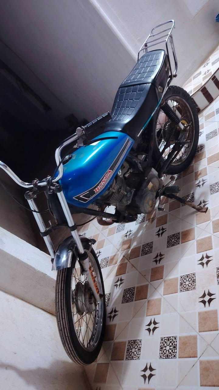 نامه موديل 2018 كلك مكفوله من سرقه
سعر 200 وبيه مجال قليل مكاني قضاء النصر ***********
