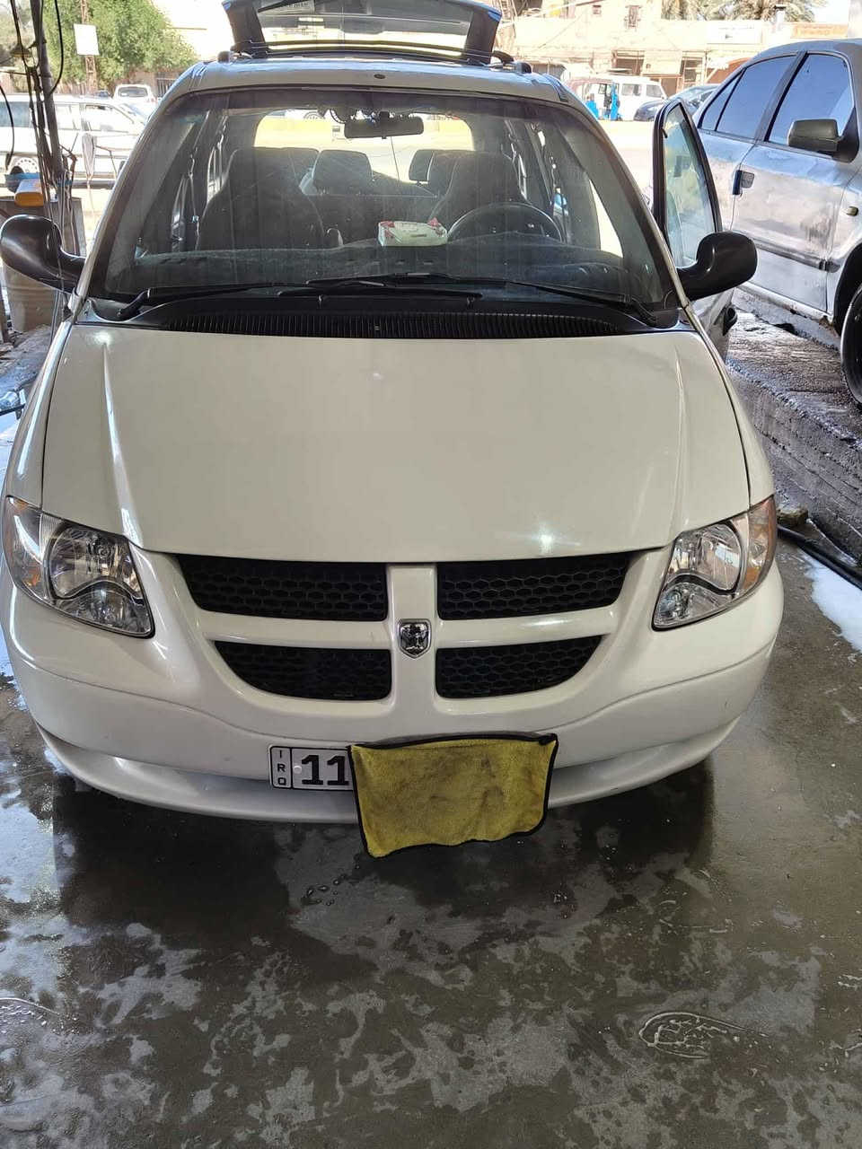 السلام عليكم موديل ٢٠٠٢ رقم دولي بغداد سنويه ٢٧ بسمي تخم تاير شاشه كامره محرك ٣٣٠٠ لاتبخير ولاتنقيص غرفه نظيفه السعر ٦٦ وبيها مجال مكان سماوه ت*********** الى ماعاجبه السعر يعبر المنشور الله يرحمه والديه
