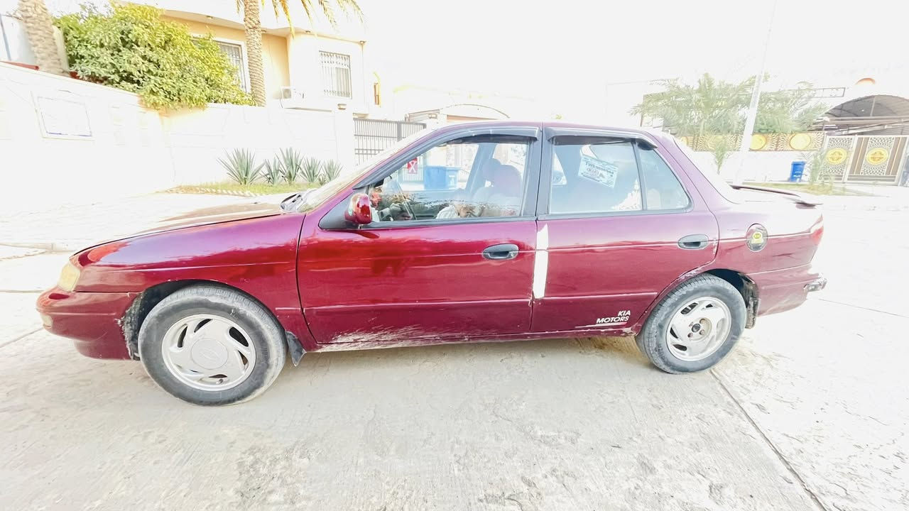 السلام عليكم ورحمة الله وبركاته اخواني سيارة سيڤيه للبيع موديل 95 مسكر سيارة جاهزة من كلشي وتبريد شغال ماناقصها شي شغل وطلع للبصرة سعر المطلوب 37 وبيها مجال للناس الطيبة مكان السيارة الانبار  عامرية الصمود تجي تجيك وتفحص ومايكون خاطرك اله طيب اني مكلف بل نشر رقم راعي السيارة (***********)ابو ليث
