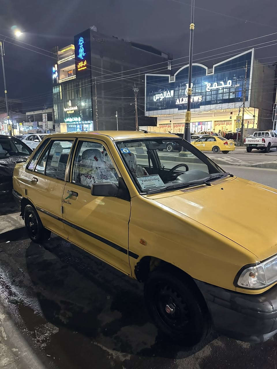 السلام عليكم سايبه 2015بدون حادث شواصي مطاكه تدفئه تبريد شغالة السياره متصرف عليها ولا ربع كبل للشارع السعر 42وبيها مجال قليل مكان السياره سيديه رقمي ***********
