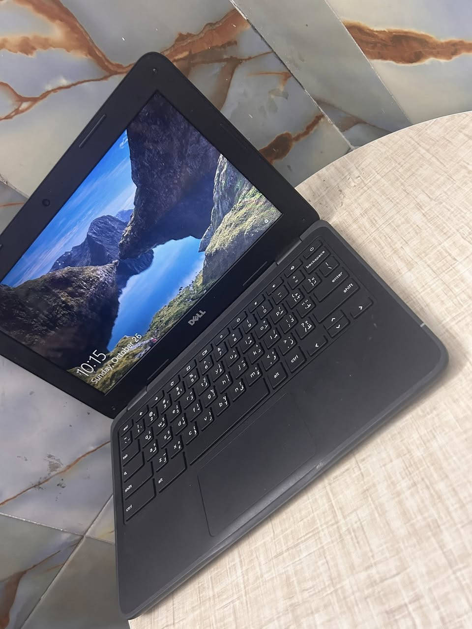 📢 للبيع لابتوب 
Dell
 بحالة جيدة

💻 المواصفات:

 • شاشة 11.6 إنچ
 • معالج Intel
 • رام 4GB
 • تخزين 16/32GB
 • بطارية جيدة تدوم لفترة
 • نظام Chrome / Windows

📌 الحالة: مستعمل نظيف ويشتغل بدون مشاكل
📌 مناسب لـ: الدراسة، اليوتيوب، التصفح، والأعمال الخفيفة
📌 الحجم: صغير وخفيف وسهل الحمل

💰 السعر: 120 ألف (قابل للتفاوض)
�


**إذا كنت صاحب هذا الإعلان وتريد حذفه لأي سبب، رجاءا أرسل رسالة إلى الدعم الفني**