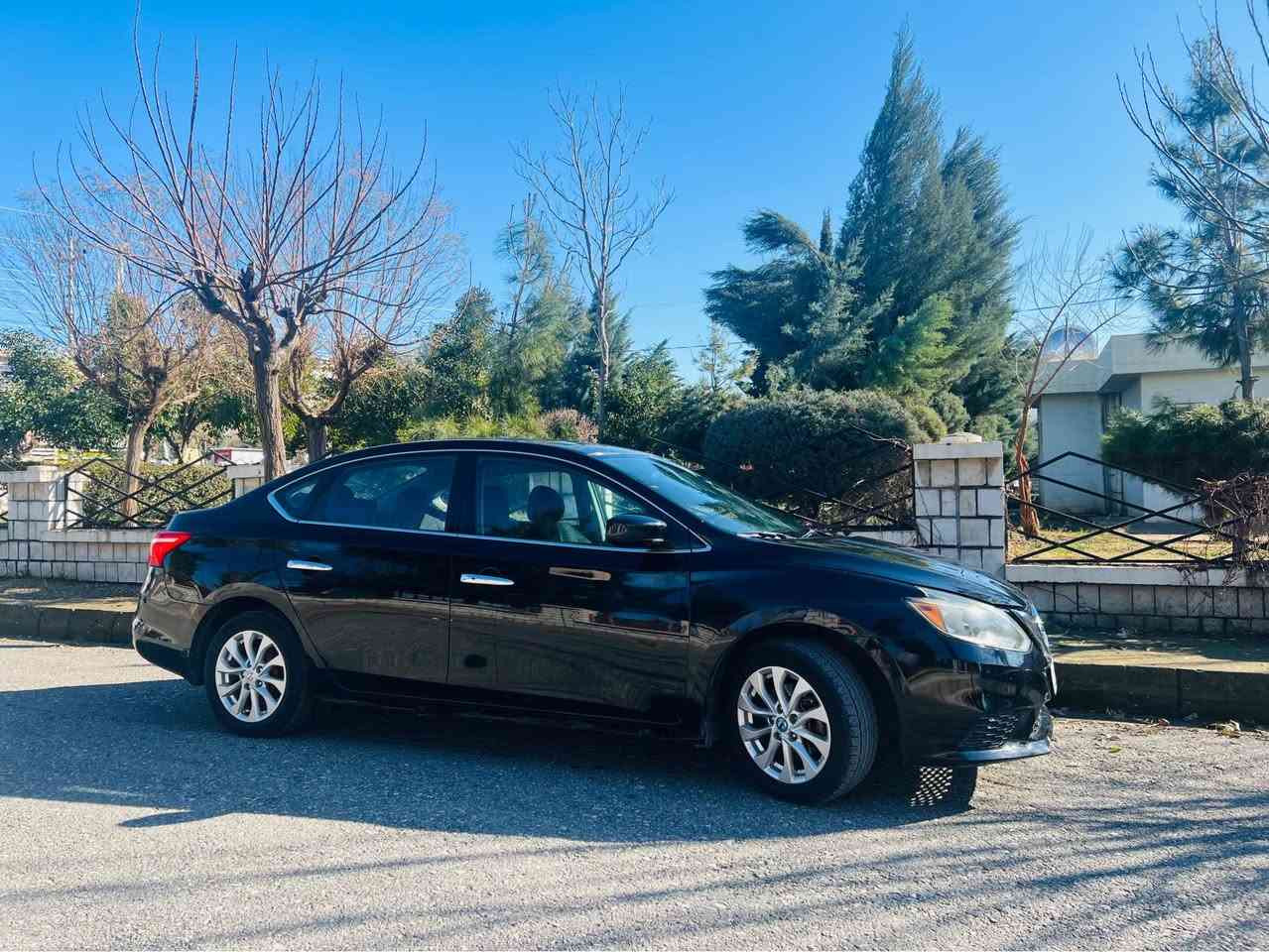 نیسان سەنترا 2017 سلایت
سەیارەکە نمونەیە لەجوانی
دووپارچەی پێشەوەی هەیە بێ ناوگرتن
ڕەقەم وسەنەوی نوییە
گێڕومەکینە بەشەرت 
نرخی گونجاو: 118 مەجەل
***********
***********
شوێن: قەلادزێ بشدار, السليمانية
