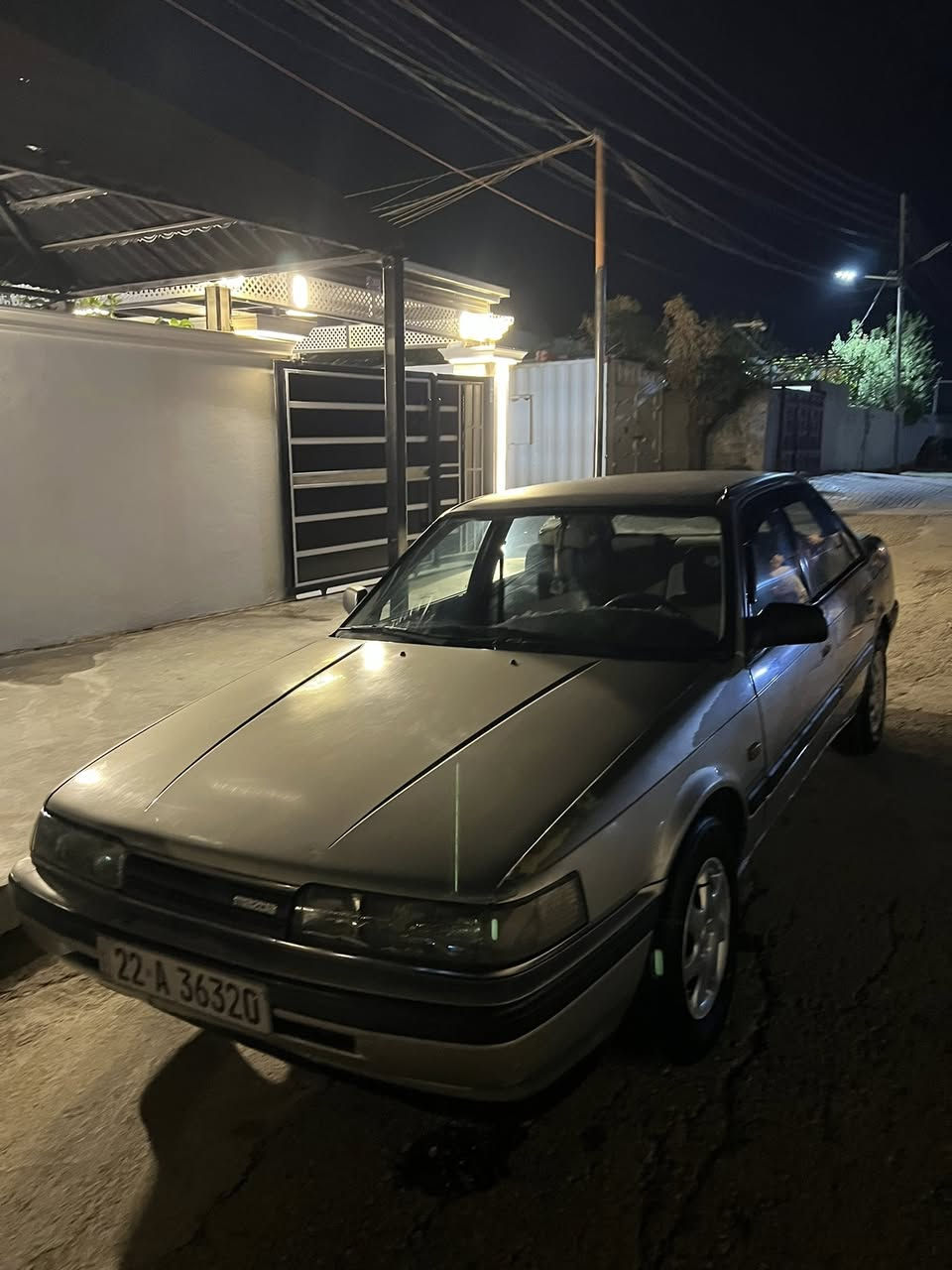 السلام عليكم سيارة مازدا موديل 1990 رقم اربيل جديد سياره مكفولة لأدعم لا صبغ تبريد شغال مكينة 8 بخ مرغوب  سياره محوره غاز هم سياره مجهزة على آخر حباية خير من الله تحويل بشرط ونضيفة المكان اربيل للاستفسار ***********
