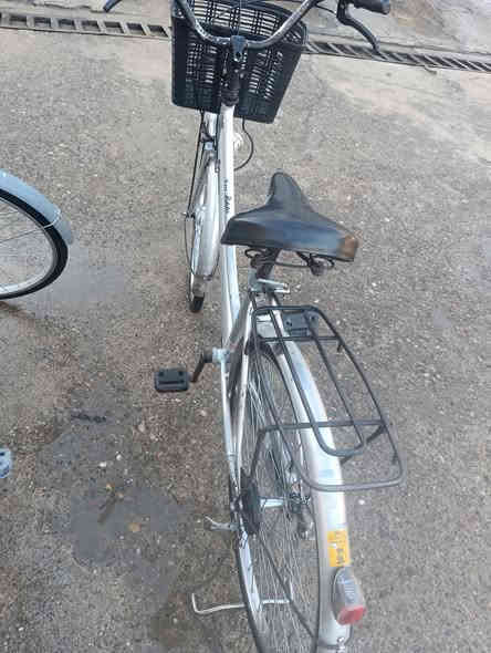 باسكل يابني شرط النضافه تايرات جدد جوبه جدد باسكل مانقصه شي مال جناي السعر 70 وبي مجال لطيبين  لاستفسار على الخاص والحاب يخابرني هاي رقمي ***********
