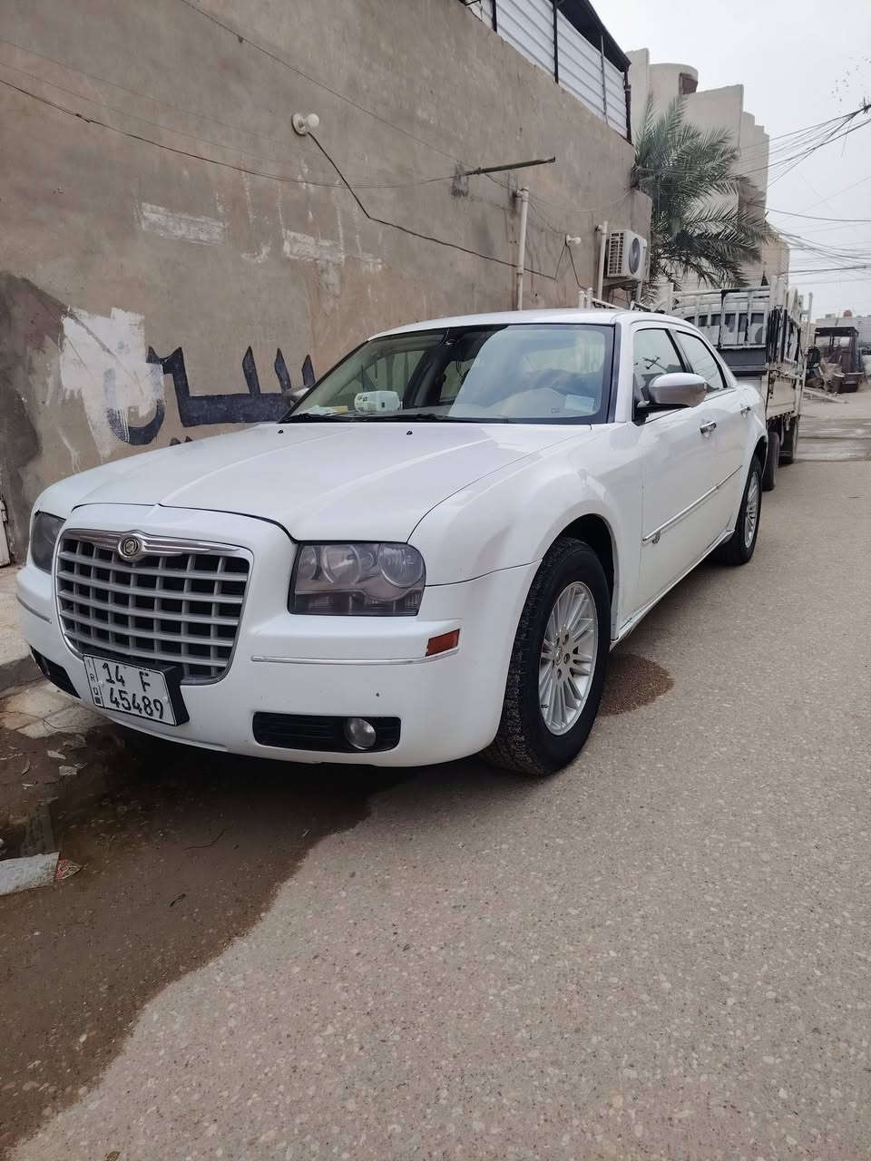 السلام عليكم
اوباما موديل 10 اصل مكينة 3500 رقم انكليزي بصرة جديد بسمي  
سياره كفاله من الضربه والحادث وبيهة صبغ جمالية تصليح الخياسات والسونار موجود بالصور
سيارة جاهزة وعليها ادامه كامله مابيهة اي نقص تخم تاير كير مكينة حداديه جديدة 
مكان السيارة : العمارة مركز المدينه
السعر : 113وبيهة مجال الشراي
الاتصال : ***********
