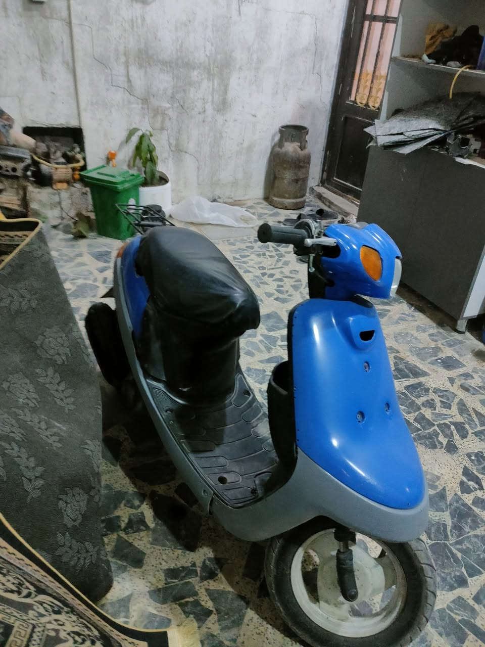 السلام عليكم
دراجه بطه للبيع  جاهزه من كلشي شلعه ومعدل مجفته مره وحده كهربائيات جاهزه نواقصه گلوبات مال اشاير وسلف  السعر 230 وبيه مجال حق الجيه


**إذا كنت صاحب هذا الإعلان وتريد حذفه لأي سبب، رجاءا أرسل رسالة إلى الدعم الفني**