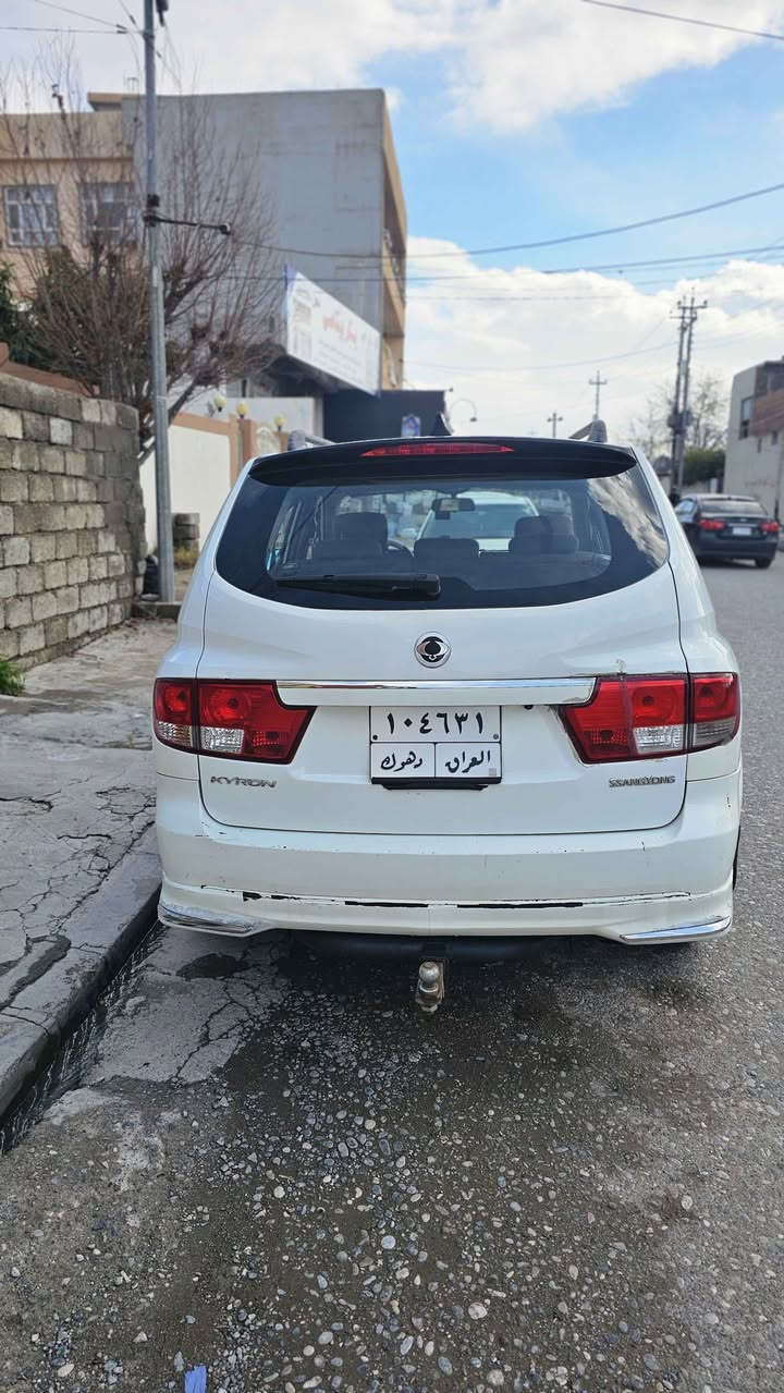 سانكيونك كايرون موديل 2012 كير توماتيك دبل اكسل كوري كير و محرك مارسيدس 
جاهزه عنوان زاخو سعر 93$ورقة و مجال قليل رقم موبايل *********** زاخو, دهوك
