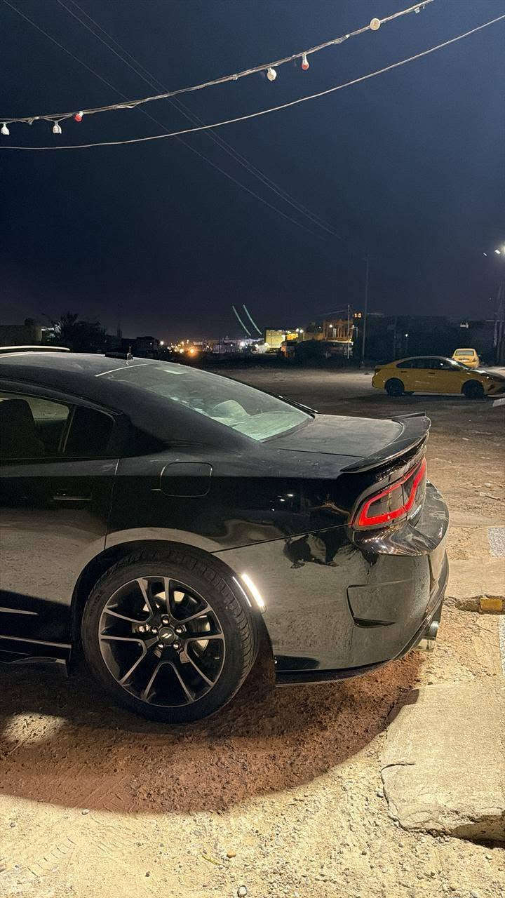 سلام عليكم للبيع جارجر23 فئه RTماكس سوبر تراك باك مديل23لاست كول لون اسود بيها بارد بل جاملغين الماميات بارد بصيط ولباقي كفاله بس القماره بل تحميل طايحا عليها خشله وما مبينه بصيطه كلشش سعر260وبيها مجال+متواجد خاص


**إذا كنت صاحب هذا الإعلان وتريد حذفه لأي سبب، رجاءا أرسل رسالة إلى الدعم الفني**