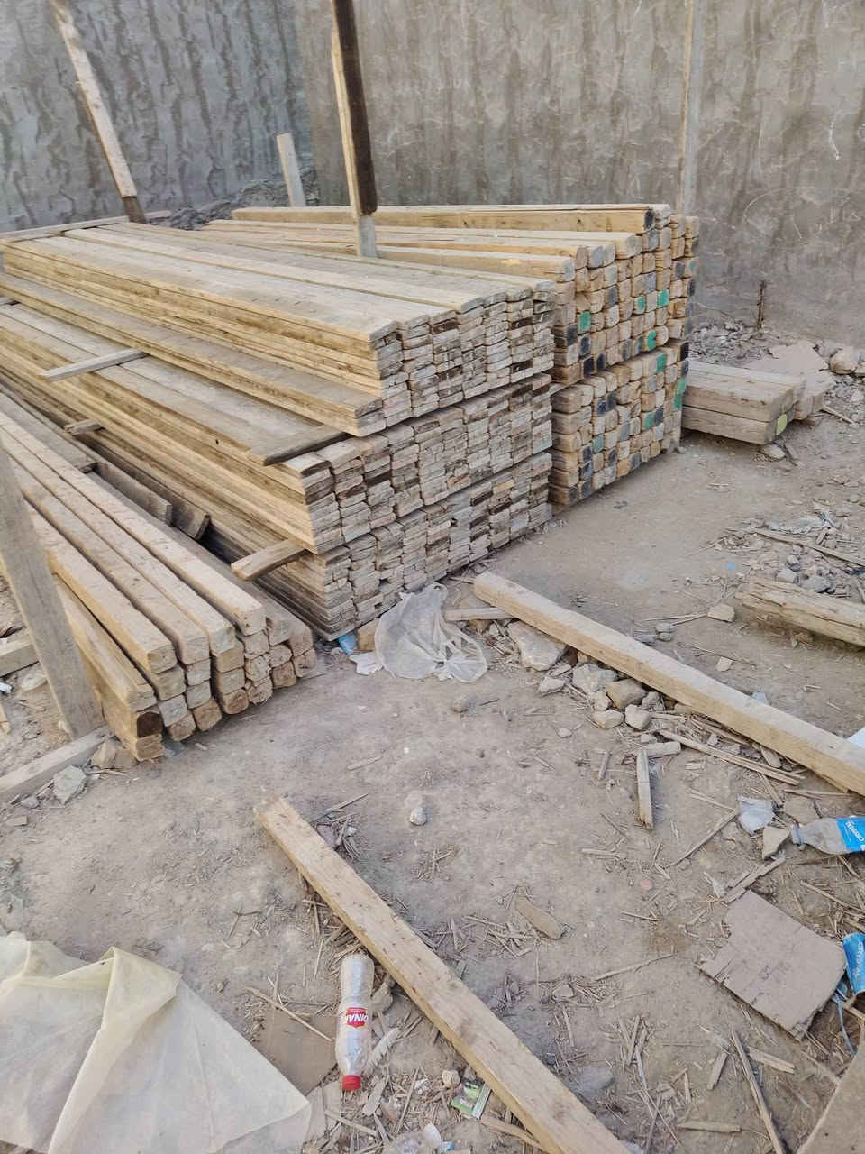 قالب خشب روسي الاصلي
العدد 11 مكعب وربع للاستفسار الاتصال على الرقم *********** الحله
