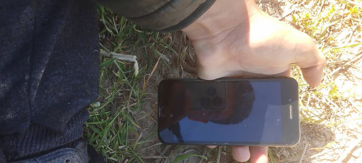 السلام عليكم ورحمه الله موبايل ايفون 8عادي ذاكره 256 بس الخط مايشتغل جديد موبايل تكنو اسبار ذاكره 64 رام 8 امراوس ب ايفون 11اليريد يعلق أو يخبر ***********
