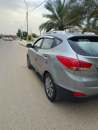 موديل ٢٠١٠ • محرك وكهرباء مكفولة • ضربات بالصوره