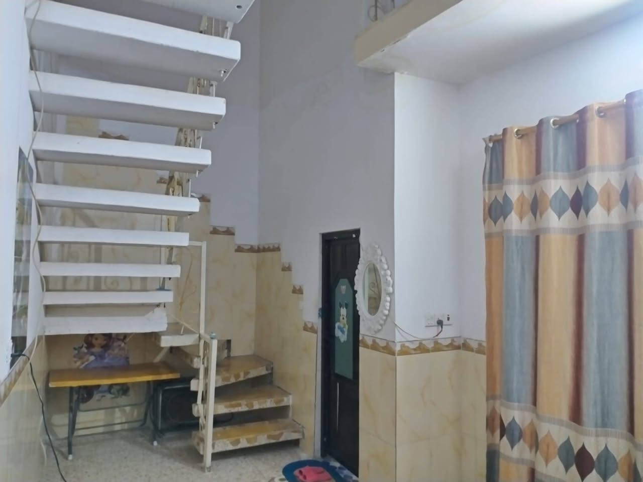 متاح دار سند 25 زراعي مساحه 150 متر 
طابقين 
مكان حله شارع الغسل ابو خستاوي خلف شارع كربلاء الرئيسي

***********
