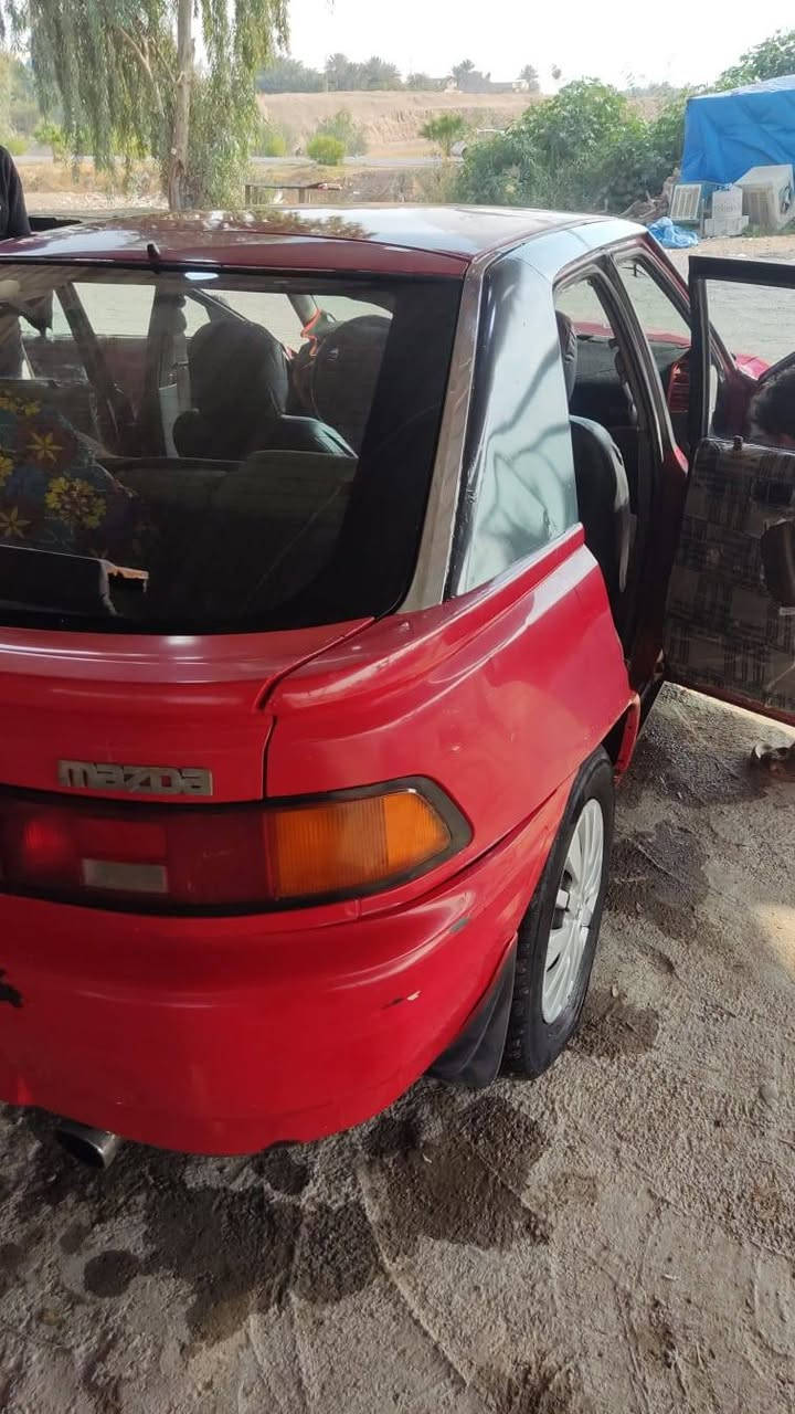 سلام عليكم البيع مازده ام عيون موديل 93 رقم كركوك مشروع وطني تحويل مباشر عضم عاج بدون دفتر بنزين مابي لو احمر سياره كير محرك شرط كل عيب مابيه  سعره 23بيه مجال الشراي مكاني تكريت العلم تصال عل رقم ***********
