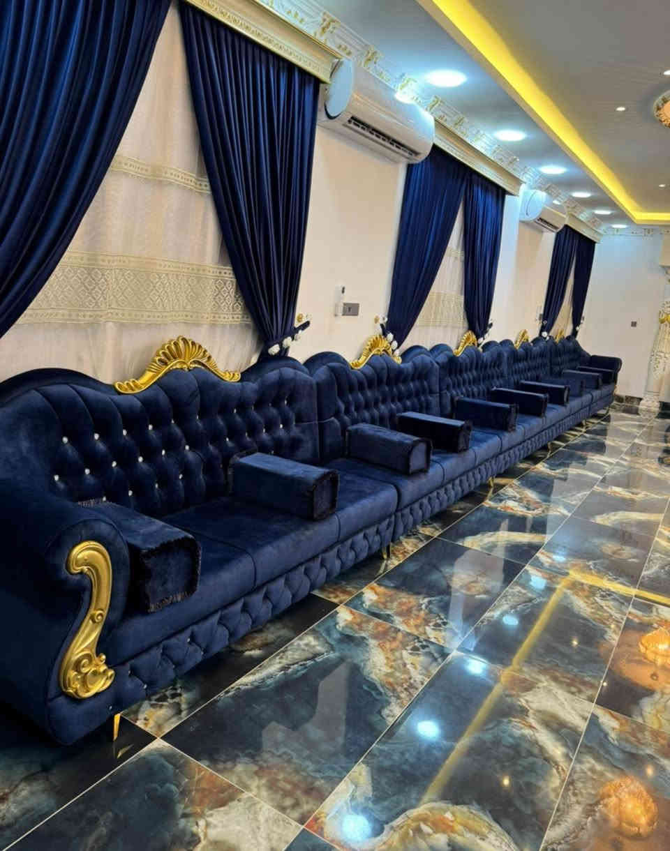 فصال فصال فصال 
حسب الطلب واذا عندك ديوان قديم ناخذه ونفصلك جديد ونخصم حك الديوان القديم من احساب الديوان الجديد
 معمل ومعرض دزاين هاوس العنوان الشرقاط السوق الجديد فصال الموصل حسب الطلب للاستفسار..مصطفى..احمد..***********
