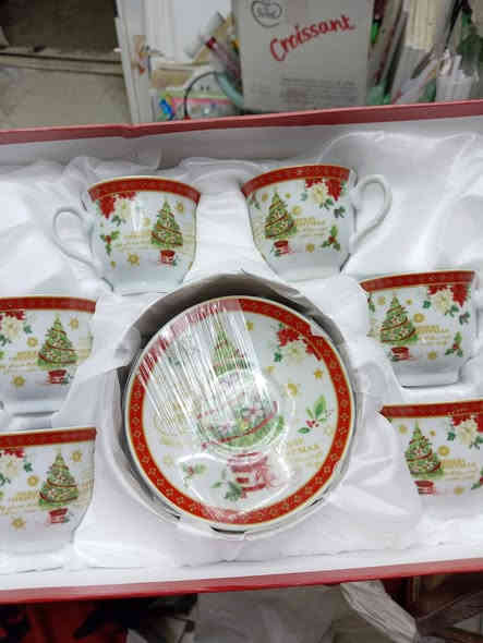 تشكيلة جديدة من بضاعة الكرسمس من مكتبة كرملش.
***********
***********
