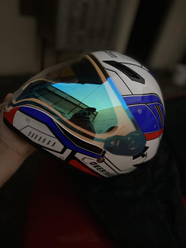 السلام عليكم خوذه اصليه نضاراته وياهه سعره سبعين


**إذا كنت صاحب هذا الإعلان وتريد حذفه لأي سبب، رجاءا أرسل رسالة إلى الدعم الفني**