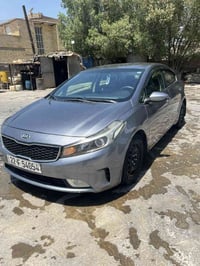 كيا فورتي موديل 18  رقم اربيل بسمي السياره جاهزه من كلشي مابيه نقص برغ...