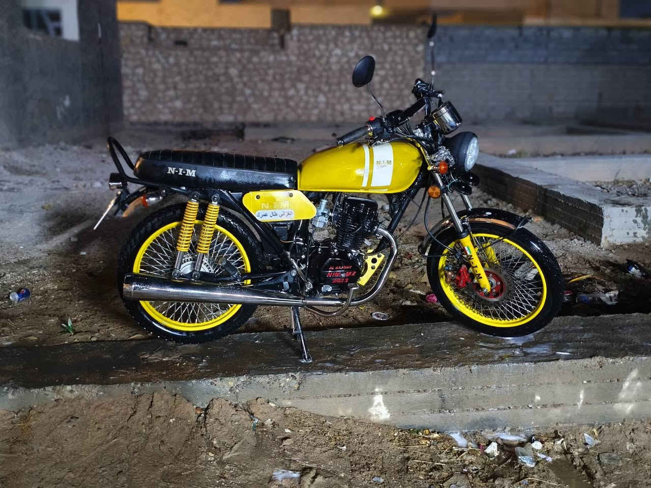 سلام عليكم دراجه للبيع نامه امزت. رقم وسنويه مكاني النجف
انگليزي.  سعر خاص او اتصال ***********
