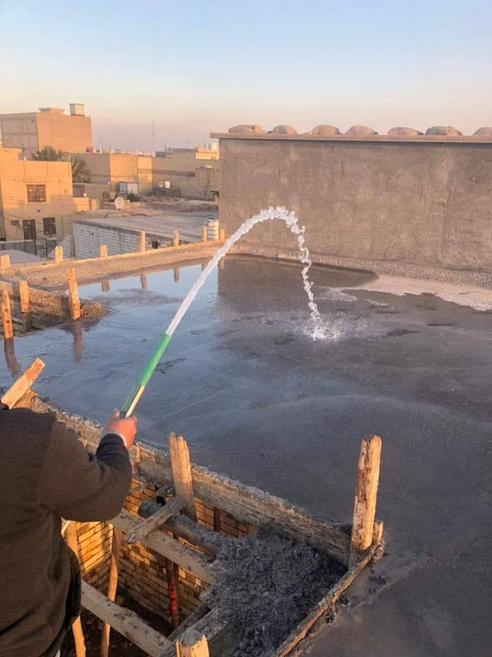 سلام عليكم اليريد ماي ارو رش صبه بتلو عمال إذا محتاجين ماي ارو ترس تانكيات ***********
