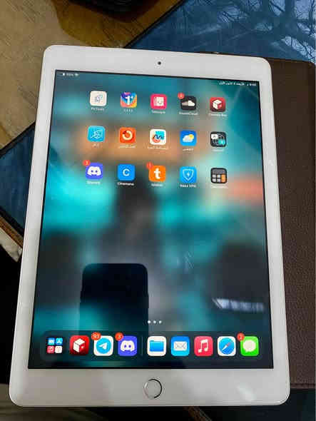 ايباد 6
ذاكره 32
بطاريه 92‎%‎ 🔋جداً ممتازة
جهاز نظيف جدا مكفول كلشي شغال
 مع حافظة ولاسق شاشه
للبيع 120 الف قفل مكان بغداد دوره *********** بغداد
