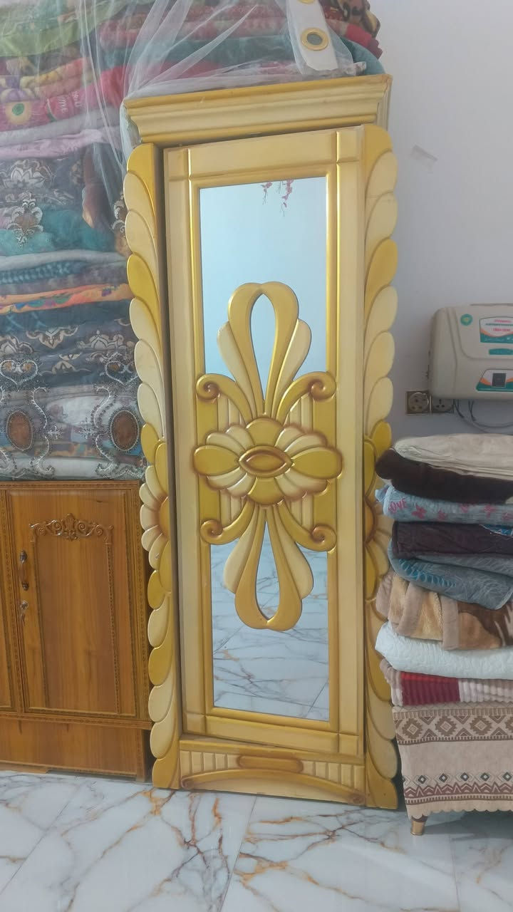 سلام عليكم غرفه للبيع اخشاب صاج تصميم تركي السعر خاص رقم الوالد بي واتساب واتصال *********** مستعجل عل بيعه
