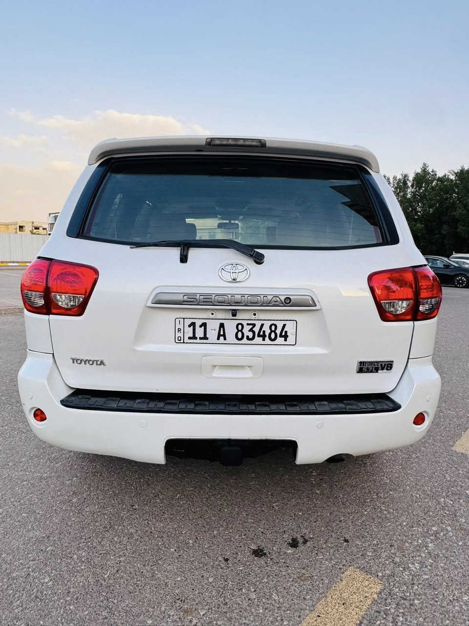 تيوتا سيكويا  بلاتينيوم اعلى  

بسمي مشروع وطني رقم بغداد الجديد 

موصفاتههً معروفه

داخل بيجي 

.الموديل:2009

.المواصفات(platnum) 1/1

ماشيه  400الف

.سلايد روف

كشناتً جلد

.زراكات 

.كامره

.تحكم ستيرن جهتين

.ستيرن كهرباء

.مري شفط

.كشنات جلد +تدفئه تبريد

.بردات جانبيه بلاديه

.شاشه ايباد

سياره مفتوح المحرك سبب رواجز وراجع بلادي
.V8(5700)

.بعد بيها هوايه مواصفات 

سياره جديده بمعنه الكلمه وبلاديه بل كامل 

مكان السياره بغداد حي العدل  
***********

