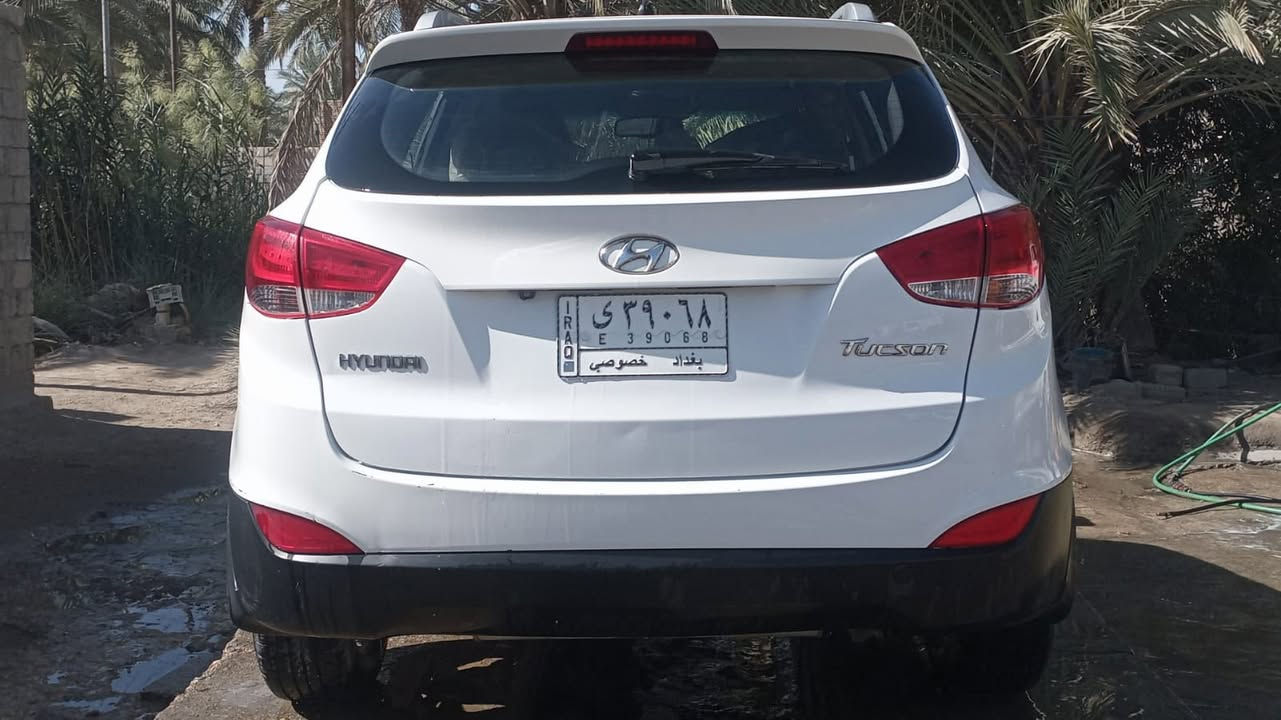 للبيع توسان  موديل 13 كفاله عدا شبر بالجاملغ الخلفي بارد كد الشبر 
باسمي السعر 160 وبيع مجال المكان القاسم ***********
