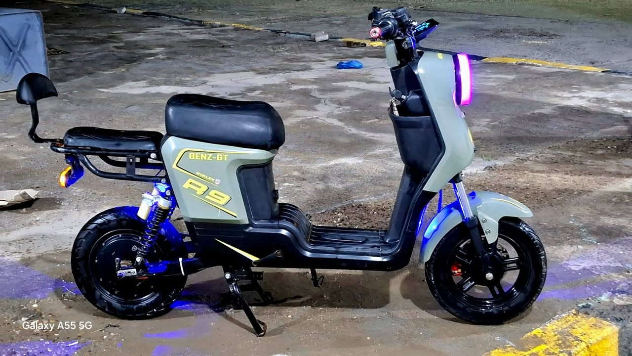 دراجه شحن  البيع السعر 350وبيه مجال  مجاني البصره قضاء الهرثه معمل الورق
هاذ  رقمي ***********
