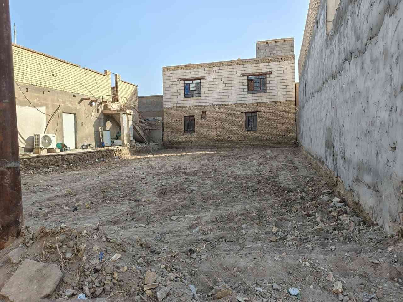 السلام عليكم ...
🏚️((( يعلن مكتب المنتظر للعقار عن وجود  🏠  )))) قطعه للبيع موقع القطعة قرب  بيت صدام  شارع سيد عبدالله القطعه جاهزه ومحدوله مداور ثاني يوم المساحة 250
اللا ستفسارالاتصال ***********
