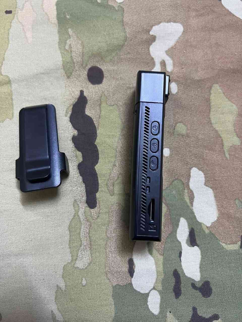 يالله 
كأمره صغيره تاخذ رام خارجي وبيها وأي  فأي بيها باركود مباشر على تليفون تكدر شوف مباشر فديو وتاخذ صور تكدر تخليها على درع او للسياره هم ترهم 180 درجة 
سعر خاص او واتساب


**إذا كنت صاحب هذا الإعلان وتريد حذفه لأي سبب، رجاءا أرسل رسالة إلى الدعم الفني**